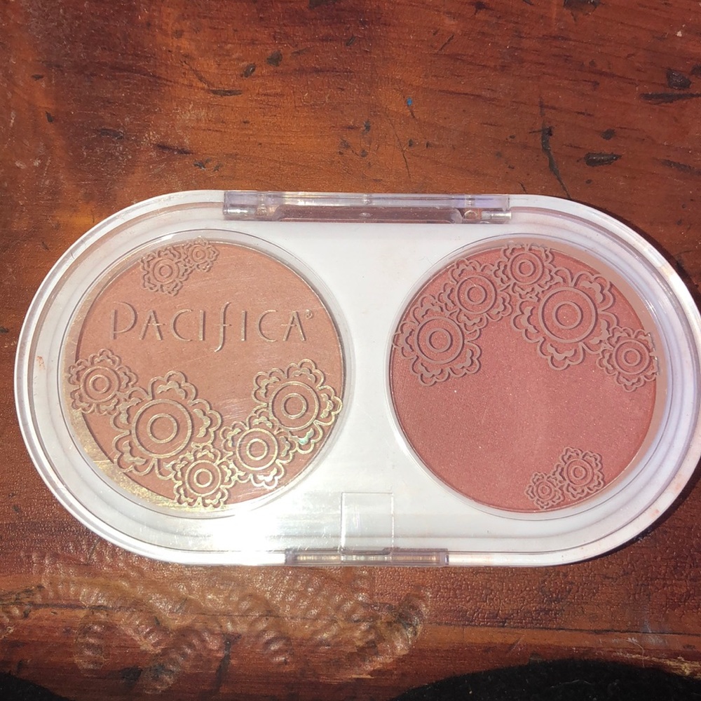 Pacifica coconut infused blush